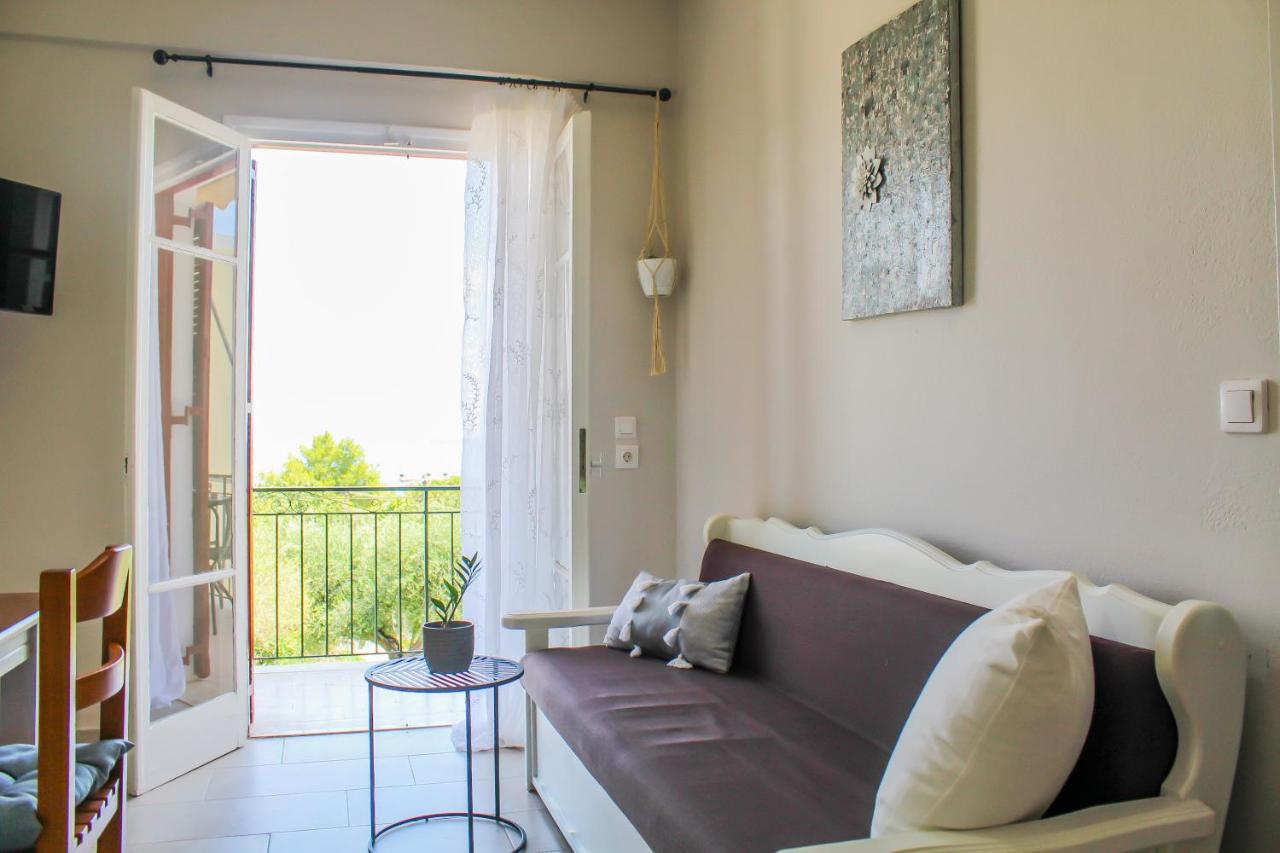 Braziliana Apartments Dassia  Zewnętrze zdjęcie