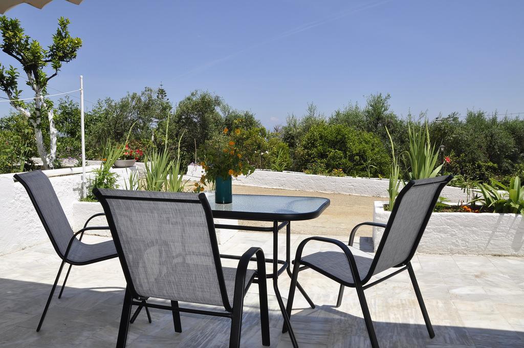 Braziliana Apartments Dassia  Zewnętrze zdjęcie